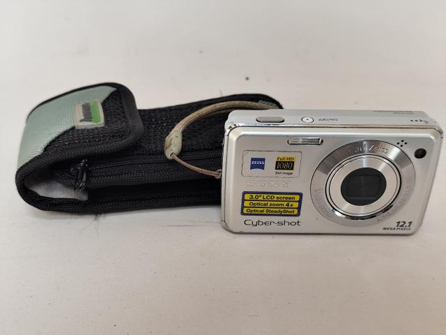 Material de Fotografia em Alfândega do Aeroporto de Lisboa