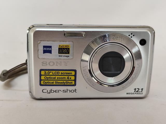 Material de Fotografia em Alfândega do Aeroporto de Lisboa