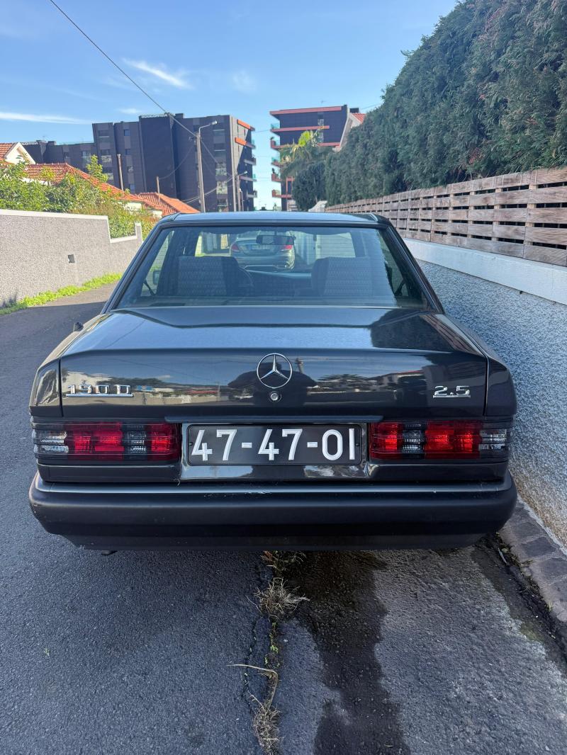Veículos em FUNCHAL (SE)