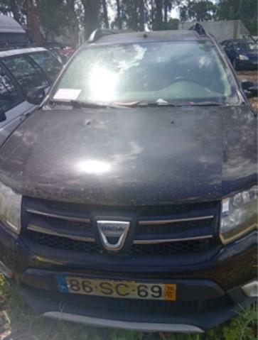 Veículos em CARCAVELOS E PAREDE