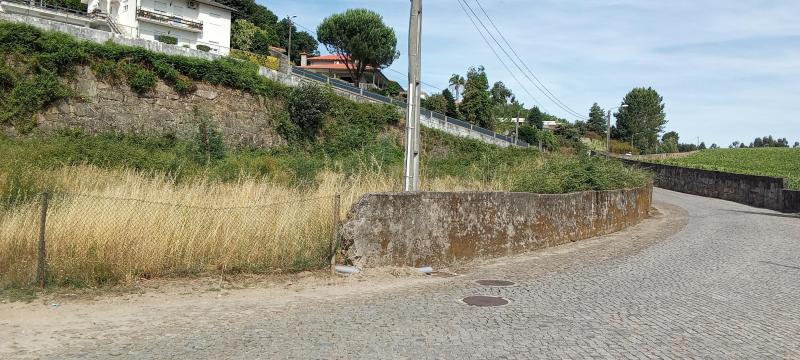 Imóveis em VIATODOS, GRIMANCELOS, MINHOTÃES, MONTE FRALÃES