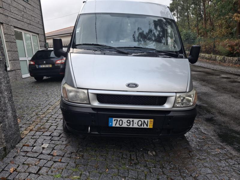 Veículos em VILA NOVA DE FAMALICÃO E CALENDÁRIO