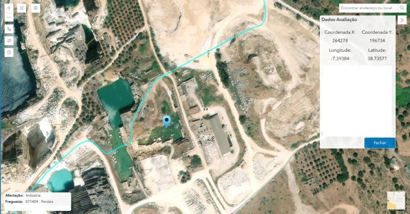 Fonte de Moura - Rustico: artigo 28 secção C - Fonte da Moura, com uma área total de 5,000000ha VPT atual de 0,50 € - Urbano artigo 354 Conf: Norte: Celestino José Maltez, a Sul e Nascente:Cochicho Lda. e Poente Maria Henriqueta Ascensão (Pardais) 2