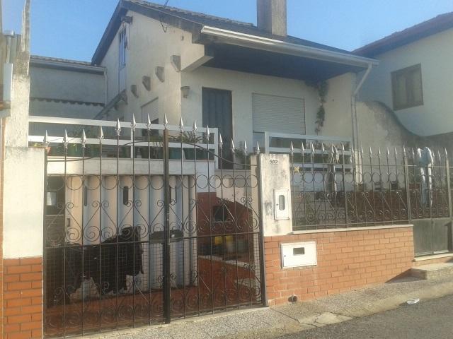 Rua do Alteiralto, nº 502, 3750-851 BORRALHA, com o valor patrimonial atual (CIMI) € 131 514,41 (Águeda e Borralha) 3