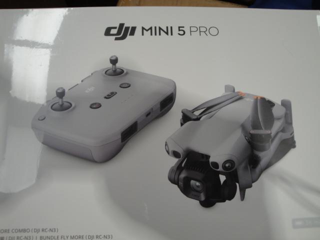 Móveis em CARCAVELOS E PAREDE